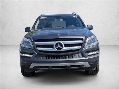 Used 2014 Mercedes-Benz GL 450 4MATIC image 2