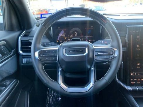 Used 2024 GMC Acadia Denali w/ Super Cruise Package AWD/4WD image 23