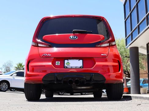 Used 2021 Kia Soul Turbo FWD image 12
