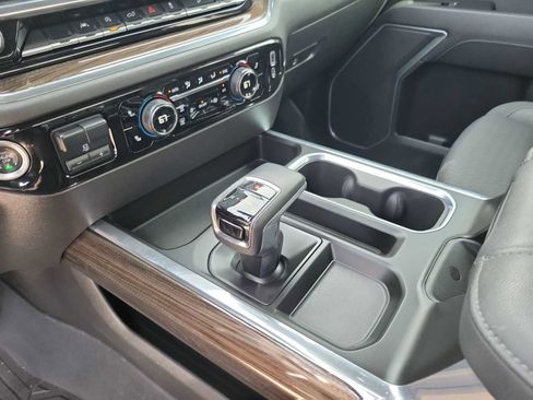 Used 2023 Chevrolet Silverado 1500 LT Trail Boss w/ Protection Package image 13