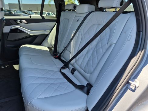 Used 2026 BMW X5 xDrive40i w/ M Sport Package AWD/4WD image 31