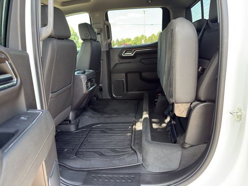 Used 2024 GMC Sierra 1500 SLT w/ SLT Premium Plus Package AWD/4WD image 45