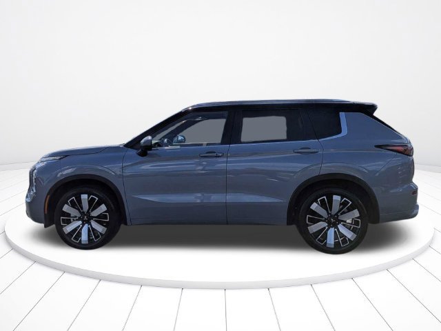 Used 2025 Mitsubishi Outlander SEL FWD image 6