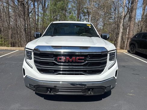 Used 2022 GMC Sierra 1500 SLT w/ SLT Convenience Package image 13