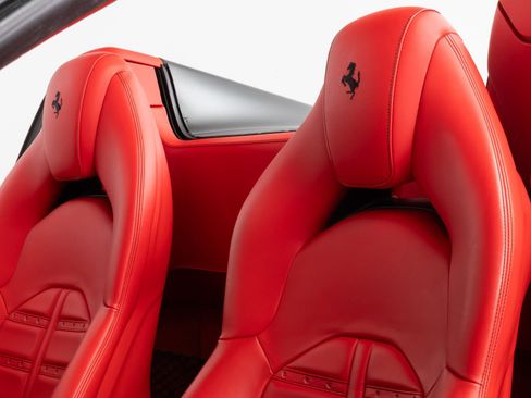 Certified 2021 Ferrari F8 Tributo image 51