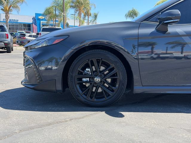 Used 2025 Toyota Camry SE FWD image 23