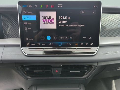 New 2026 Volkswagen Tiguan SE image 35