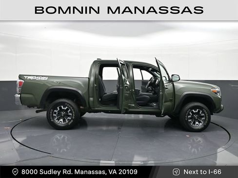 Used 2021 Toyota Tacoma TRD Off-Road image 38