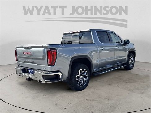 Used 2025 GMC Sierra 1500 SLT w/ SLT Premium Plus Package image 5