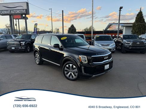 Used 2022 Kia Telluride S image 1