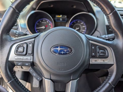 Used 2017 Subaru Outback 2.5i Limited AWD/4WD image 18