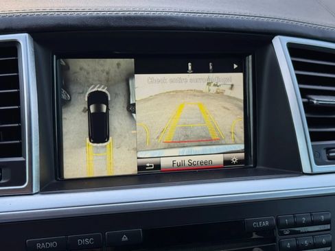 Used 2016 Mercedes-Benz GL 550 4MATIC image 36