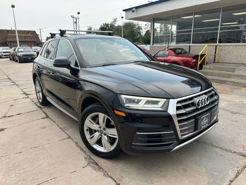 Used 2019 Audi Q5 2.0T Premium Plus w/ Premium Plus Package AWD/4WD image 1