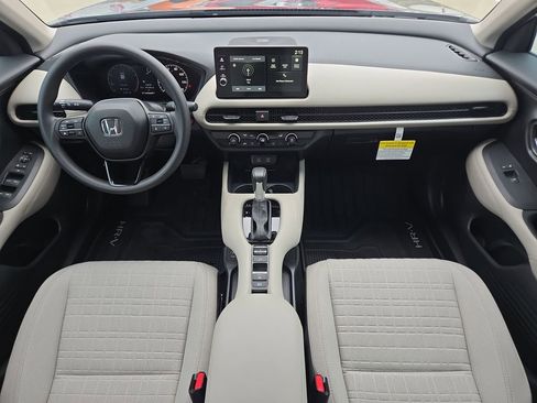 Certified 2026 Honda HR-V LX image 13