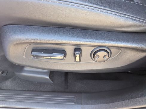 Used 2025 Honda CR-V EX-L image 21