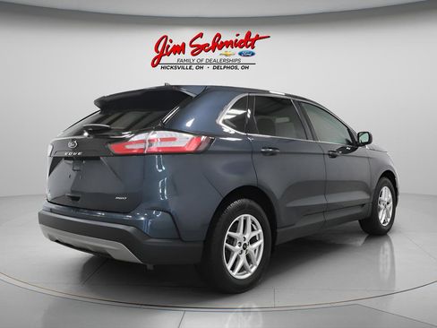 Used 2024 Ford Edge SEL image 6