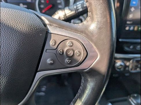 Used 2020 Chevrolet Traverse LT w/ LT Premium Package image 8