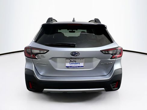 Used 2022 Subaru Outback Limited image 6