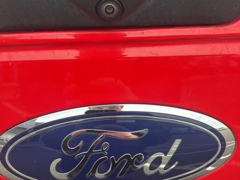 Used 2020 Ford F150 XLT image 12