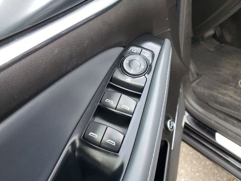 Used 2023 Buick Enclave Essence w/ Experience Buick Package image 17