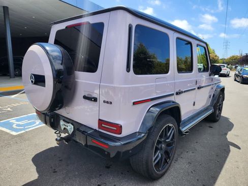 Certified 2021 Mercedes-Benz G 63 AMG 4MATIC image 2