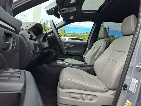 Used 2023 Honda Passport EX-L image 14