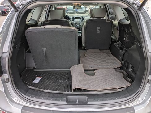 Used 2019 Hyundai Santa Fe XL image 33