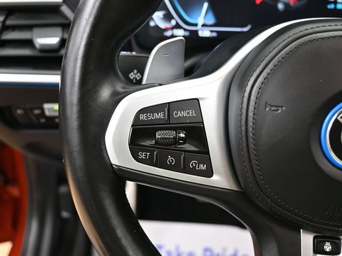 Used 2022 BMW 330e w/ M Sport Package RWD image 17