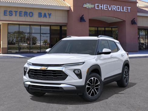 New 2026 Chevrolet TrailBlazer LT w/ Driver Confidence Package FWD image 30
