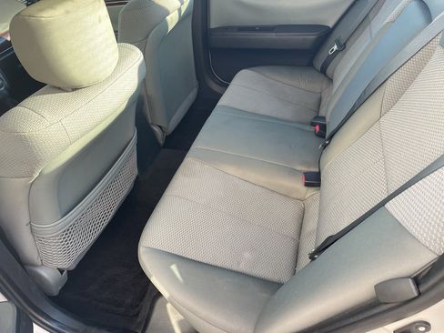 Used 2009 Mitsubishi Galant ES image 7