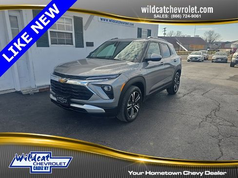 Used 2025 Chevrolet TrailBlazer LT w/ Convenience Package image 1