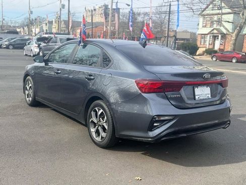 Used 2019 Kia Forte LXS image 8