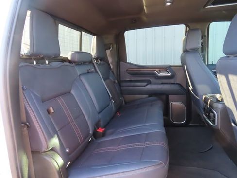 Used 2024 Chevrolet Silverado 1500 High Country AWD/4WD image 32