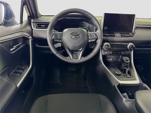 Certified 2025 Toyota RAV4 SE image 22
