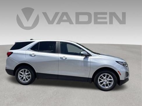 Used 2022 Chevrolet Equinox LT FWD image 6