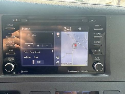 Used 2019 Toyota Sienna XLE Premium w/ Protection Package AWD/4WD image 2