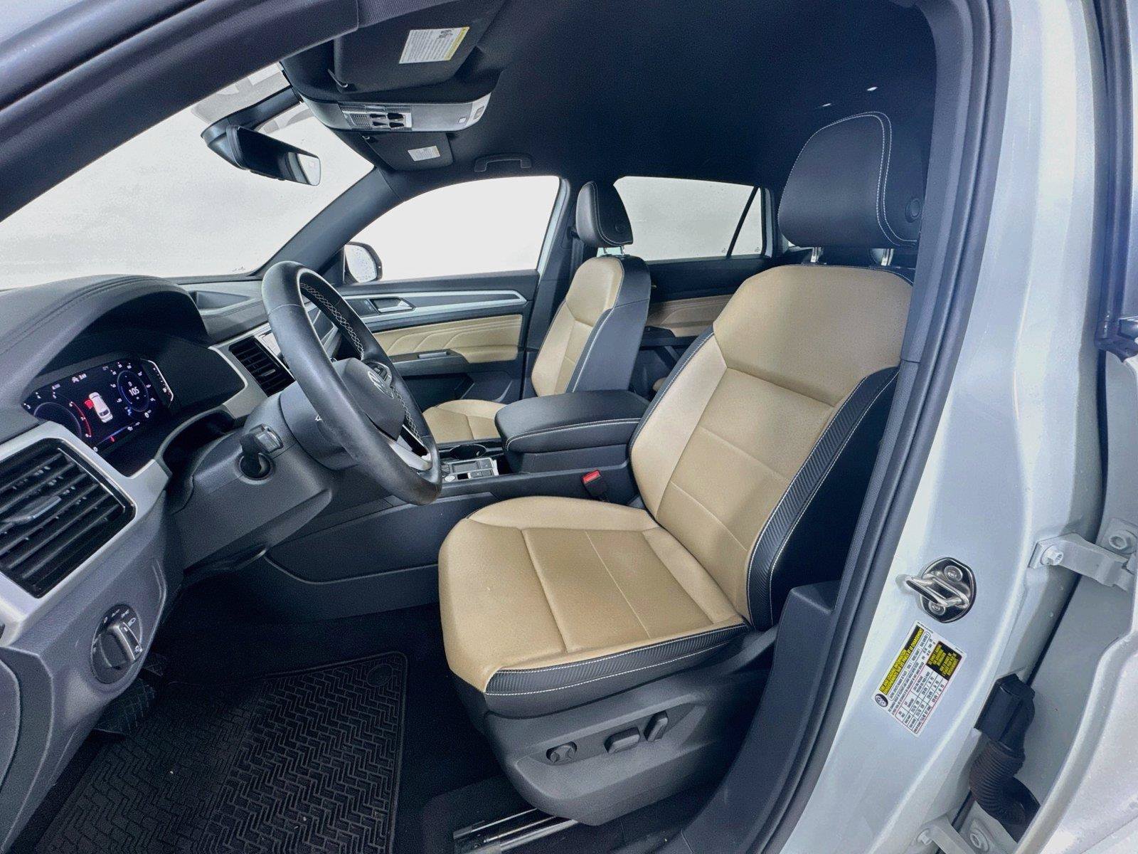 Certified 2023 Volkswagen Atlas Cross Sport SE FWD image 20