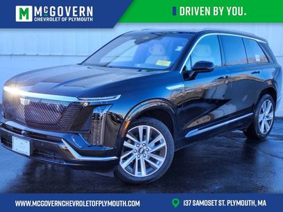 Used 2026 Cadillac Vistiq Luxury w/ LPO, Floor Liner Package