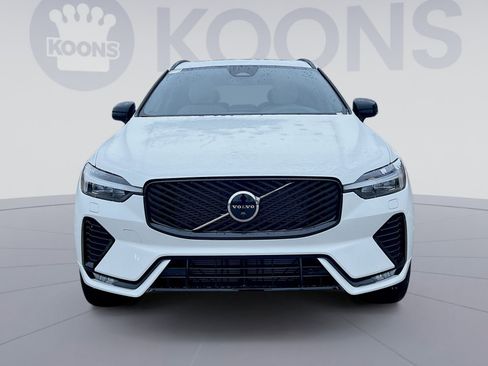 New 2026 Volvo XC60 B5 Plus w/ Protection Package Premier image 11