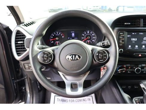 Used 2020 Kia Soul S image 23
