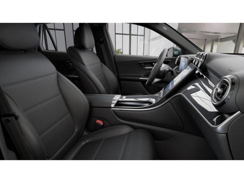New 2026 Mercedes-Benz GLC 300 4MATIC image 4
