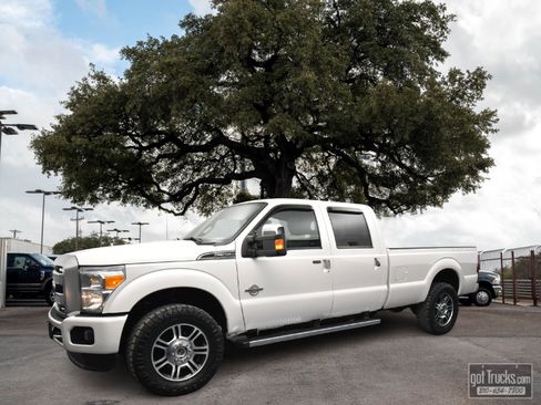 Used 2016 Ford F350 Platinum image 1