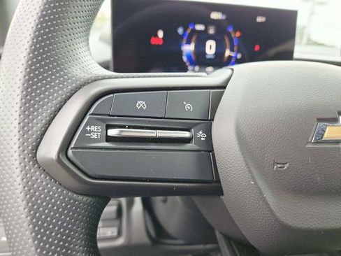 Used 2024 Chevrolet Silverado EV W/T image 18