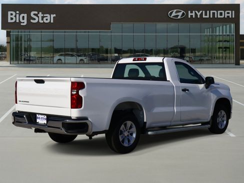 Used 2025 Chevrolet Silverado 1500 W/T RWD image 4