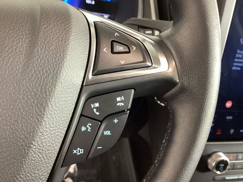 Used 2023 Ford Edge SEL w/ Convenience Package image 24