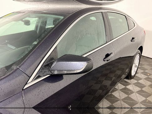 Used 2023 Chevrolet Malibu LT FWD image 12