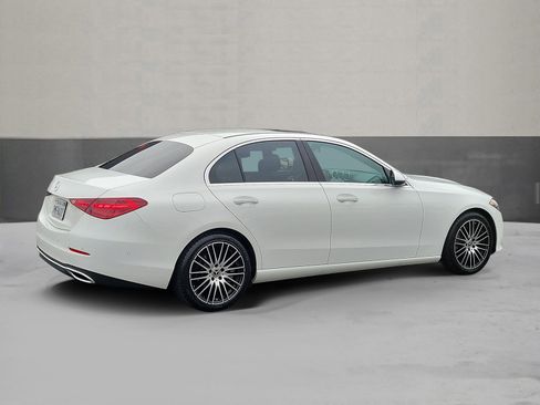 Used 2024 Mercedes-Benz C 300 Sedan image 2
