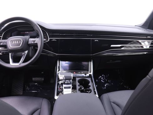 Certified 2025 Audi Q7 3.0T Premium Plus w/ Premium Plus Package AWD/4WD image 8