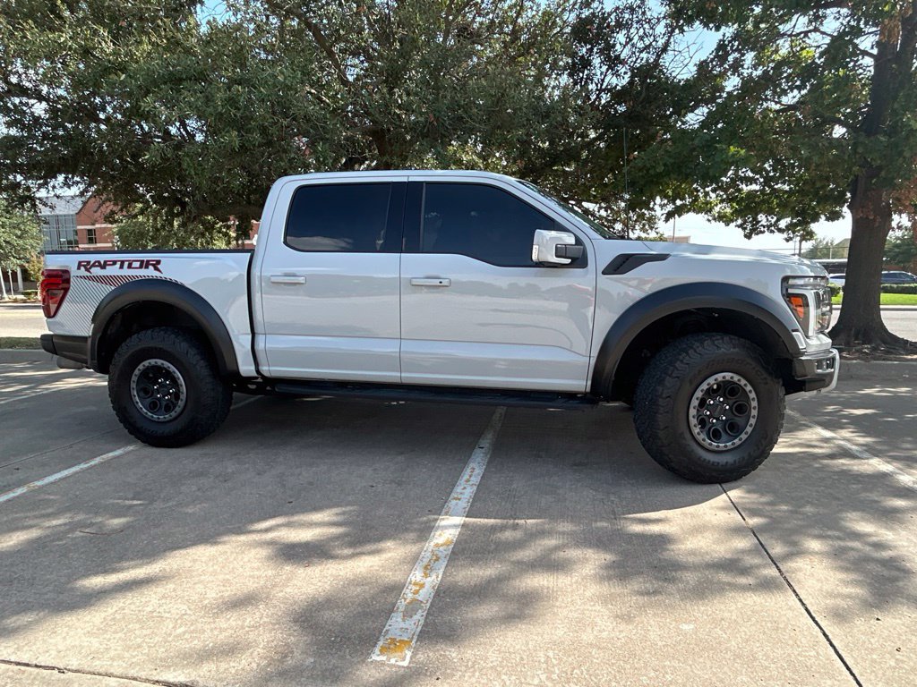 Used 2024 Ford F150 Raptor AWD/4WD image 9