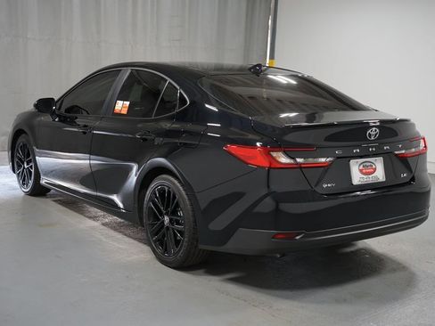 Certified 2025 Toyota Camry LE image 6